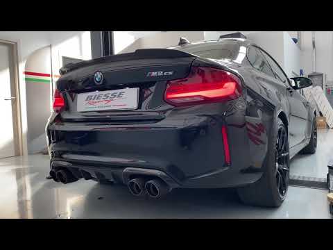 M2 CS + Akrapovic Exhaust with open and closed valves