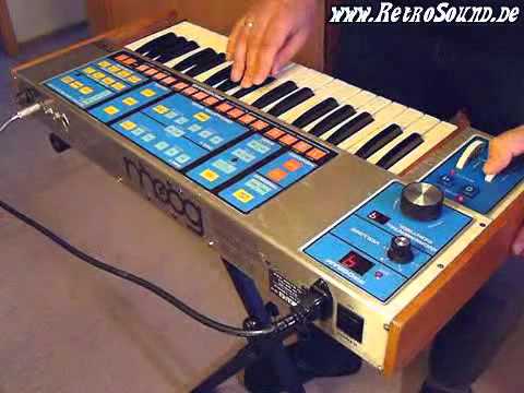 Moog The Source Monophonic Analogue Synthesizer image 17