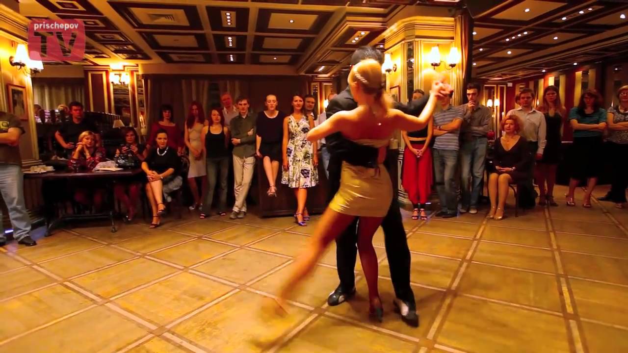 Ekaterina Koptelova & Gustavo Funes, Russia, Moscow, Milonga "Cherchez la femme", 06.10.2010 (2)