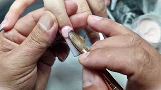 Download the video "Cách đắp bột nhanh gọn lẹ - Fullset Ombre Acrylic - Điệp Nguyễn"