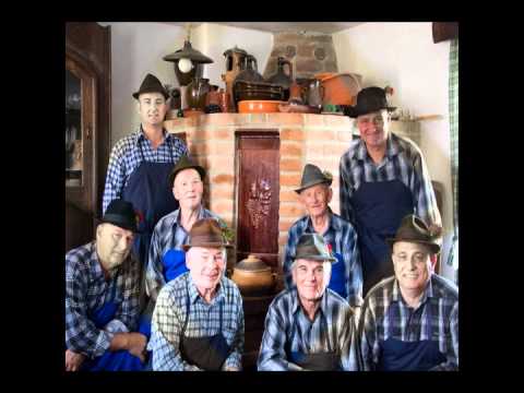 Vaški Fantje iz Ključarovec   -   Moj fantič je prijezdil