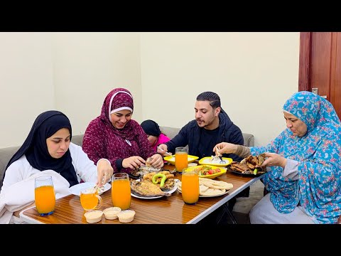 Finally, a family gathering! 💃 Just hours before the birth ⏰️ I had to spoil them before going to...