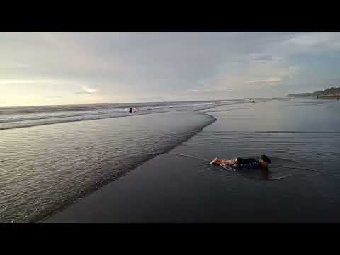 La aplaya🏊‍♂️🌅