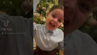 Download lagu Sarbatori Fericite -Briana Diamant Craciun fericit! Urare de sarbatori mp3