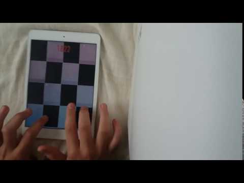 Funniest double tap technique ever in Piano Tiles 2 xDDDD