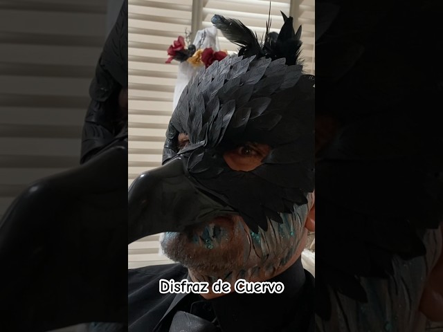 Vídeo relacionado con FIESTAS GUIRCA | Máscara de Calavera de Cuervo de Plástico - Accesorio de Disfraz para Halloween y Fiestas de Animales y Esqueletos - Ideal para Todos los Usuarios - Beis