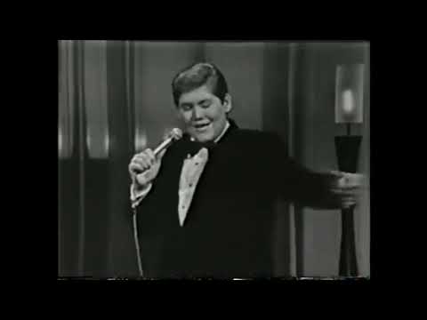 Wayne Newton - Red Roses for a Blue Lady - Hollywood Palace 1965