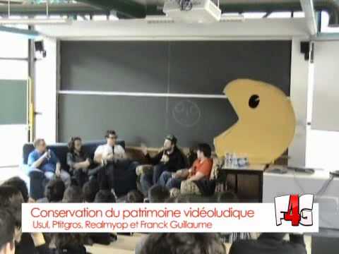 Conference sur la conservation du patrimoine vidéo ludique avec Usul, Realmyop, Ptitgros, et Franck