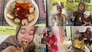 Download lagu IT'S STILL HOT AND RAINY, IF YOU DON'T PUT THE BAKSO IN THE RAIN, IT'S NOT OVERWHELMING 🤯🤤🥰🥳 mp3