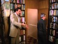 Her Alibi (1989) -Tom Selleck - Chat at the Library