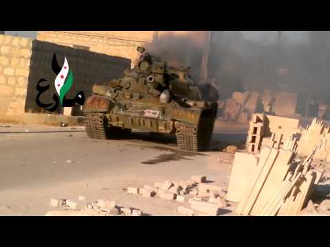 رصد دبابة قام لواء التوحيد أثناء بتدميرها في بلدة حريتان في ريف حلب الشمالي