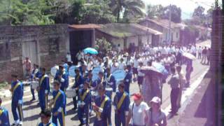 preview picture of video 'Desfile del 15 de Septiembre de 2011 - Escuela'