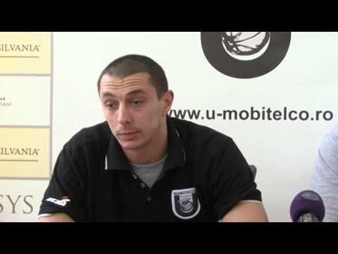 Mandache si Pintea inainte de meciul cu Oradea