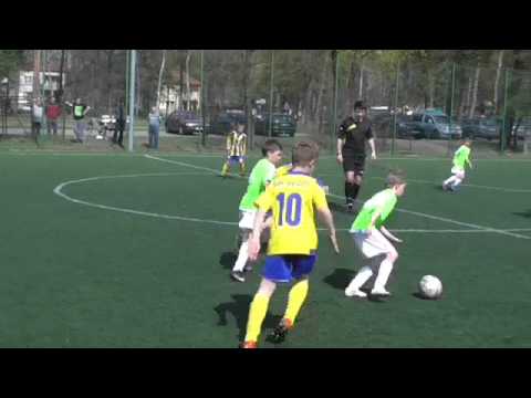 UKS IWICZNA 2006- RKS BÓR REGUT 2006 III połowa meczu