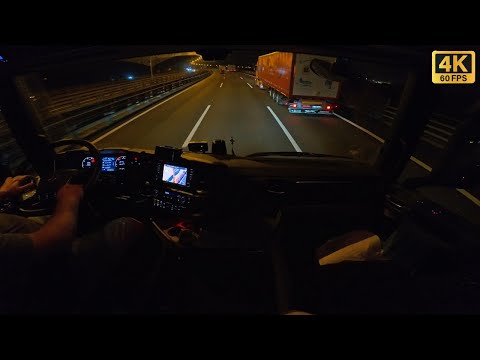 Cabin View 🚛 CROSSING BARCELONA AT NIGHT by Truck - Truck Driving 4K