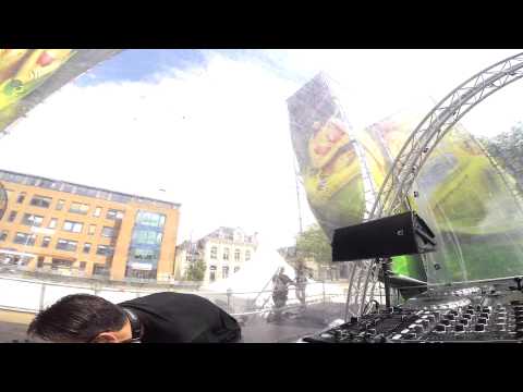 DJ LARZ AT SUMMERLOVERZ APELDOORN 2014 PART 5