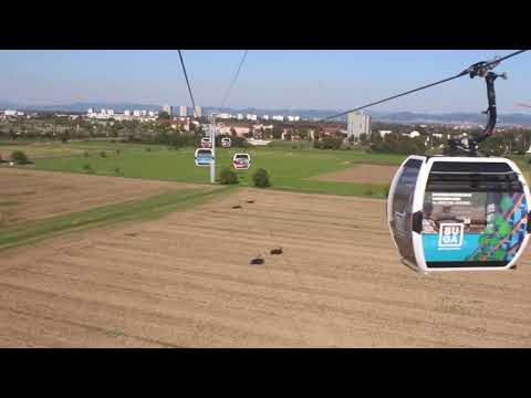 Fahrt mit der Mannheimer Seilbahn von der Endstation "Luisenpark" zur Endstation "Spinellipark"