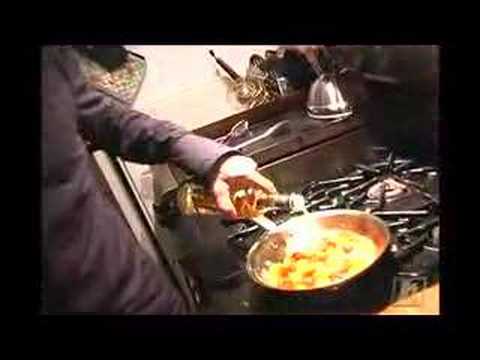 How To Make Spinach Salad - Italian American Network