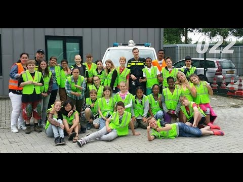 Bezoek basisschool De Lettertuin. Politie Vlogger Jan-Willem. NR 22