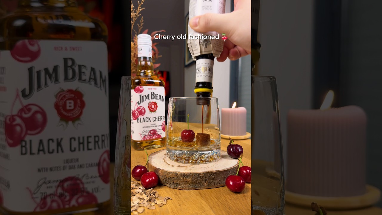 Cherry old fashioned 🍒 #drinks #cocktail #whiskey #bourbon #oldfashioned