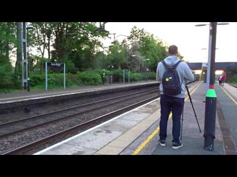 (1080p)DRS Class 68's Acton Bridge