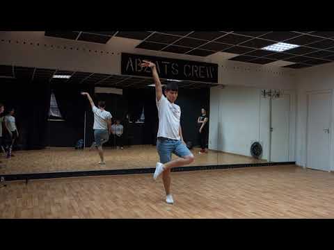 Follow the Voice. Archin's Waacking class