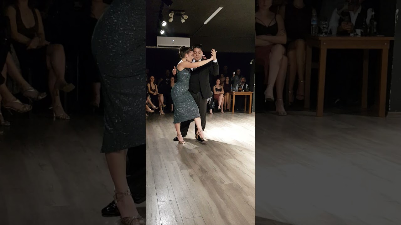 Carlitos Espinoza & Agustina Piaggio / La Cachila / Osvaldo Pugliese  4/4