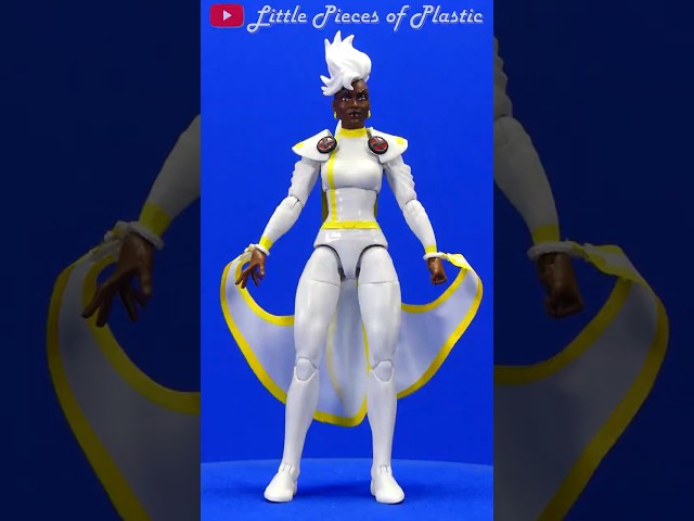 Vídeo relacionado con Marvel Legends Series, Tormenta, Figura de acción de los cómics de la Patrulla-X