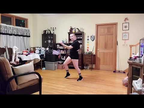 NCT DREAM- Drippin' Dance practice (Junior trainee)