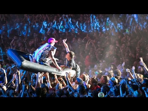 Deichkind - Remmidemmi Live @ Rock am Ring 2015 HD