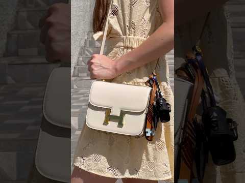 Сумка Constance в стиле известного бренда с длинным ремешком размером 19х15х6 см - фото 1 - id-p2807783756