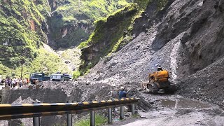Low cost landslide early warning system