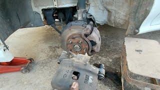 החלפת קליפר קדמי