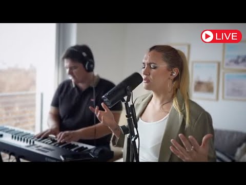 Agustina Baro Graf en VIVO en Youtube / Música Católica - Retransmisión