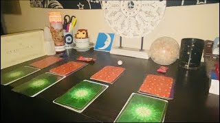 🧿👄🗣🤳What are the haters saying? What is thier karma? Tarot Pick A Pile! 😳🤫🤡🧿