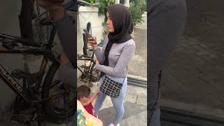 Download lagu Hijabers Cantik #ytshort #hijab #videoviral #cewekhyper #tiktok #fyp #jogedtiktok #tiktokhot mp3 Download lagu Hijabers Cantik #ytshort #hijab #videoviral #cewekhyper #tiktok #fyp #jogedtiktok #tiktokhot mp3