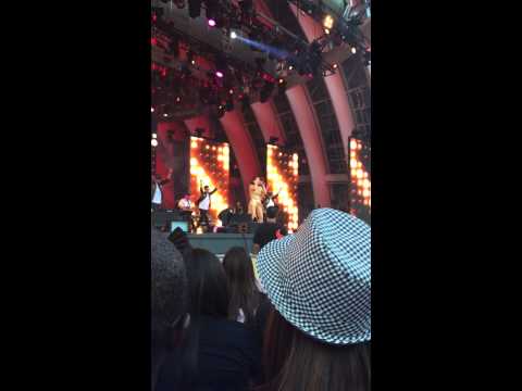 KMF 2015: Bada - Girls Generation (Fancam)