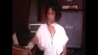 Download lagu Rhoma Irama Dangdut Soneta boleh saja #lawas #filmindonesia mp3 Download lagu Rhoma Irama Dangdut Soneta boleh saja #lawas #filmindonesia mp3