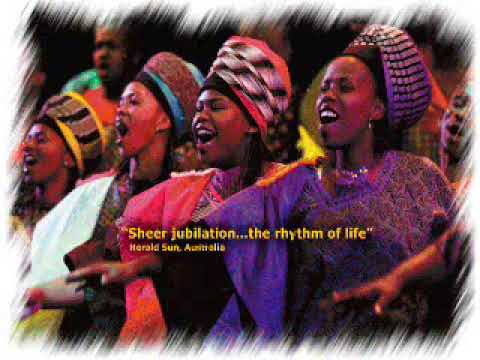 Soweto Gospel Choir – The Lion Sleeps Tonight | Mbube en clave espiritual