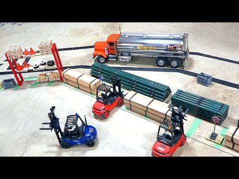 PENALTY on the NEW YARD! Everything is a RACE: LOADING WARS - FORKLiFT FiGHTS