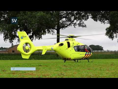 Bestuurder snorscooter zwaargewond bij ongeval Zuiderzeestraatweg Oost Elburg - ©StefanVerkerk.nl