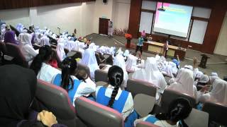 preview picture of video 'ITU GIRLS - ICT DAY'