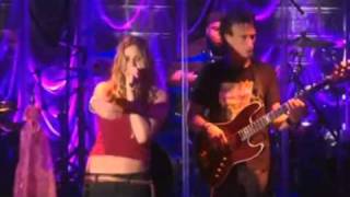 Joss Stone. Less is more (live)