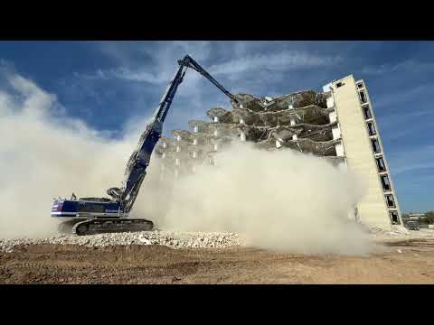 Longfront Liebherr R980: Der Abriss beim alten Herlitz-Logistik-Zentrum in Falkensee geht voran!