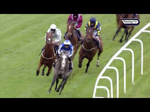 SAFE VOYAGE beats Vale Of Kent in the 2020 Surrey Stakes at Epsom