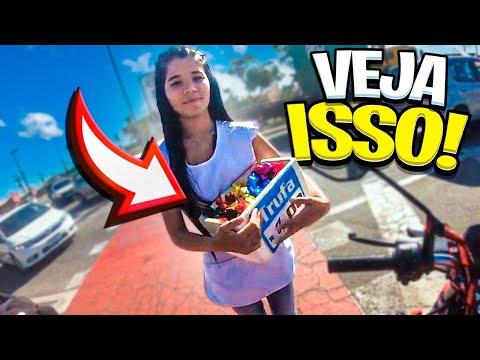 acabou a gasolina veja oque ela fez para ajudar , teste social