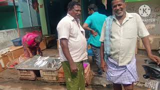 చేపల మార్కెట్లో బొమ్మిడయ చేపలు ఎలా శుభ్రం చేస్తున్నారో చూడండి 🤪😝