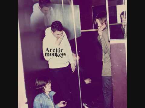 Arctic Monkeys - Cornerstone - Humbug