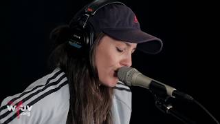 Amy Shark - &quot;Adore&quot; (Live at WFUV)