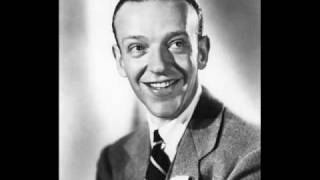 Fred Astaire - A Foggy Day (1937)